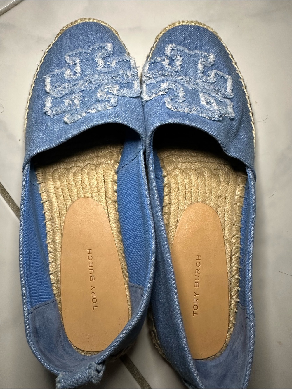 Tory Burch Light Blue Denim Espadrille Flats with Frayed Logo - Picture 2 of 9